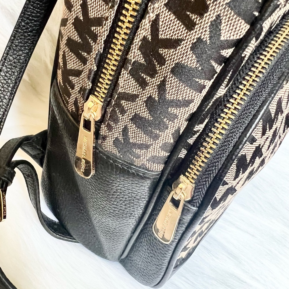 Michael Kors Backpack - Picture 6 of 7